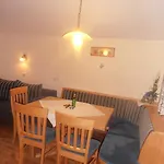 شقة Kleinellmauhof